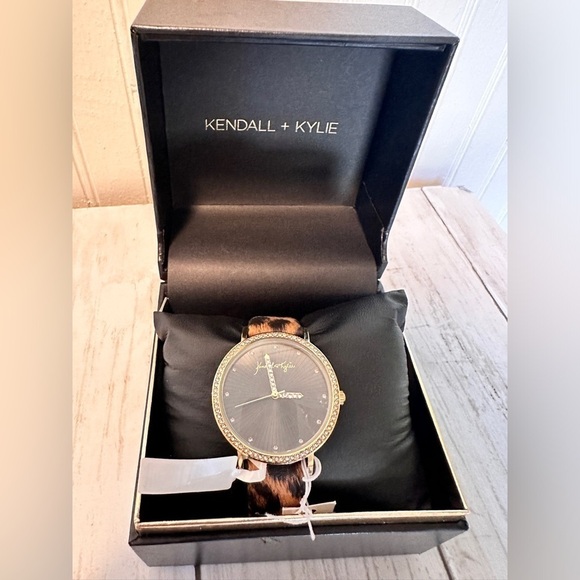 KENDALL + KYLIE Ladies Quartz Movement Snakeskin Strap Analog Watch - Picture 2 of 9